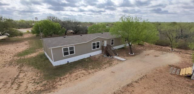 108 County Road 2638
