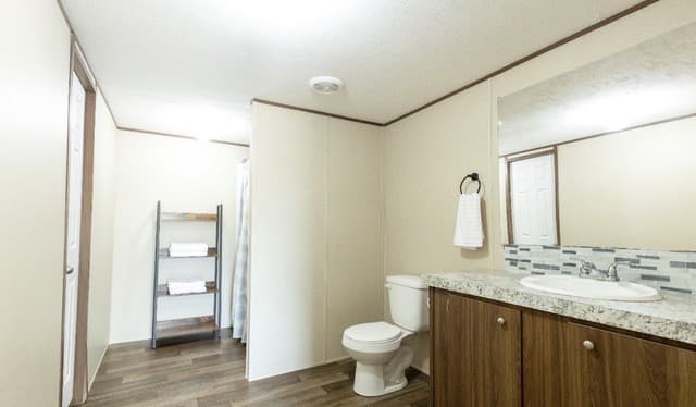 108  County Road 2638, Devine, TX 78016 — photo 18