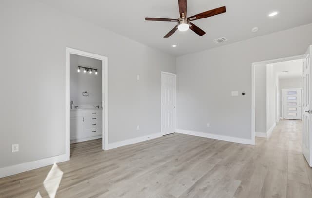 314  Corliss, San Antonio, TX 78220 — photo 9