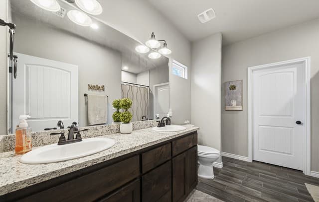 1885  Deer Run, Canyon Lake, TX 78133 — photo 10