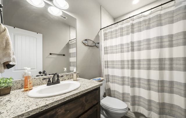 1885  Deer Run, Canyon Lake, TX 78133 — photo 13