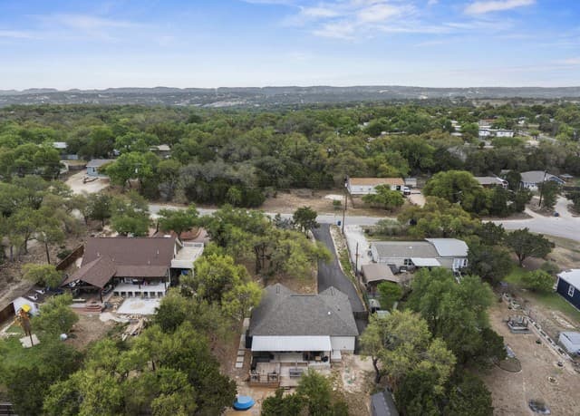 1885  Deer Run, Canyon Lake, TX 78133 — photo 24