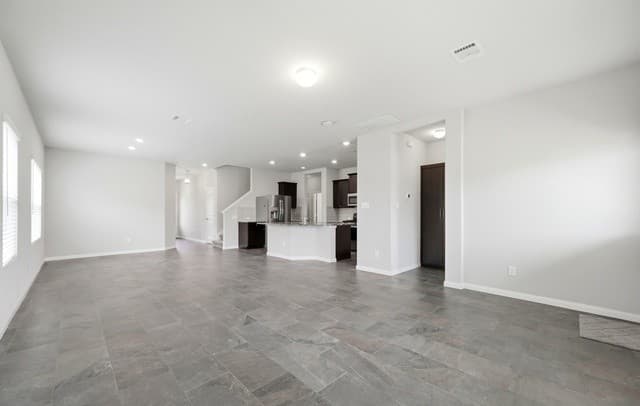 6134  Akin Place, San Antonio, TX 78261 — photo 5