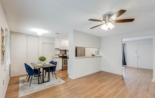 7925 Dry Canyon Trl, Live Oak, TX 78233 — photo 9