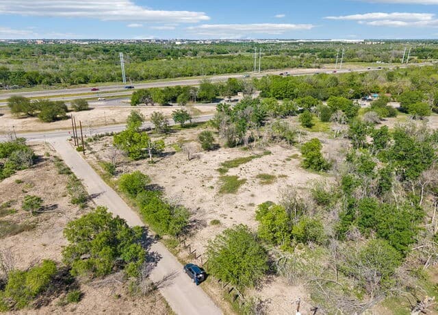2320  Chavaneaux, San Antonio, TX 78214 — photo 12