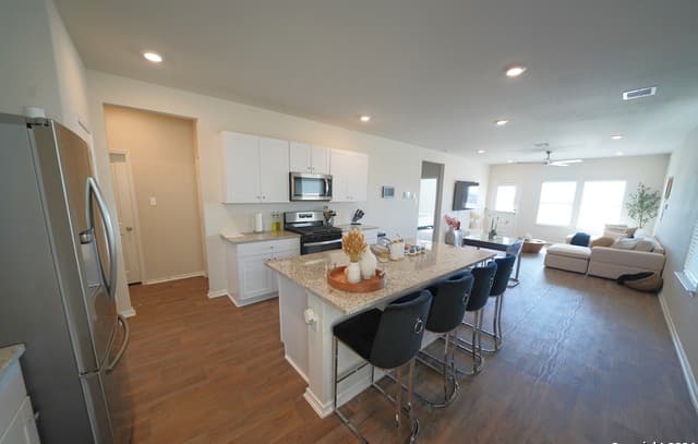 6611  Copper King, San Antonio, TX 78252 — photo 16
