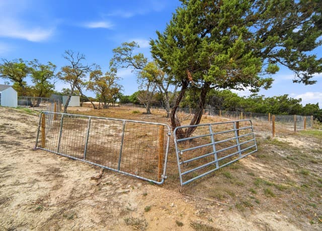 132  Fm 474, Boerne, TX 78006 — photo 23