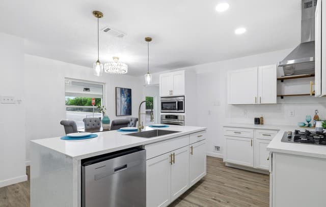 551  Merritt, San Antonio, TX 78227 — photo 12