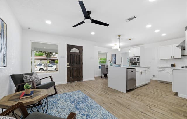551  Merritt, San Antonio, TX 78227 — photo 6