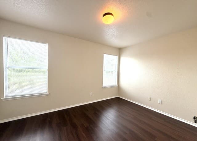 10114  Emerald Sun, San Antonio, TX 78245 — photo 18