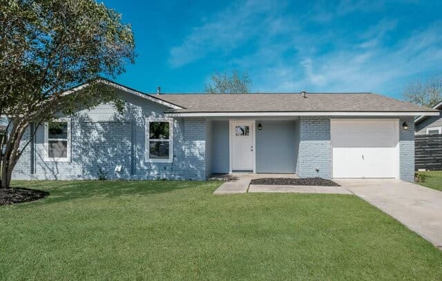 4703  Castle
