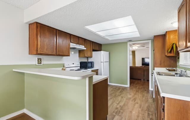 13719  Sunny Gln, San Antonio, TX 78217 — photo 19