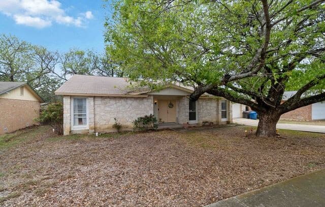 13719  Sunny Gln, San Antonio, TX 78217 — photo 2