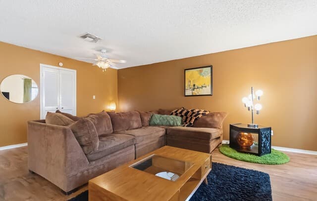 13719  Sunny Gln, San Antonio, TX 78217 — photo 6