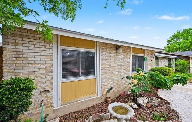 7140  Oldham, San Antonio, TX 78239 — photo 2