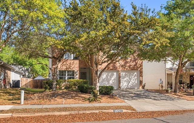 1651  Mountain Brk, Schertz, TX 78154 — photo 3