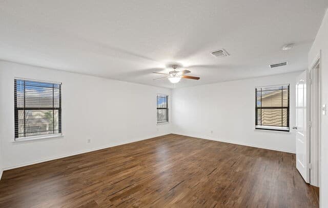 4430  Stetson, San Antonio, TX 78223 — photo 13