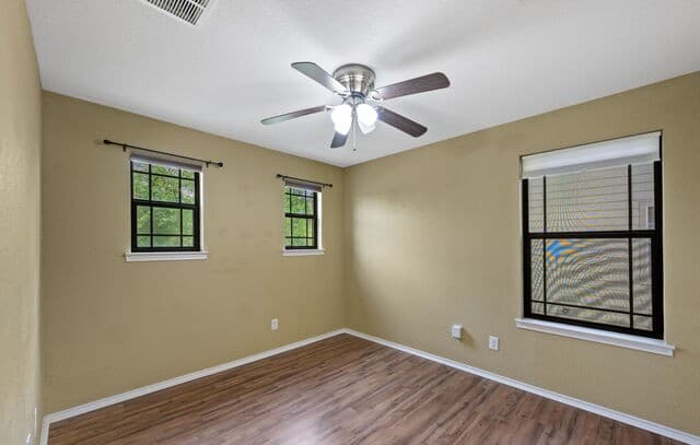 4430  Stetson, San Antonio, TX 78223 — photo 14
