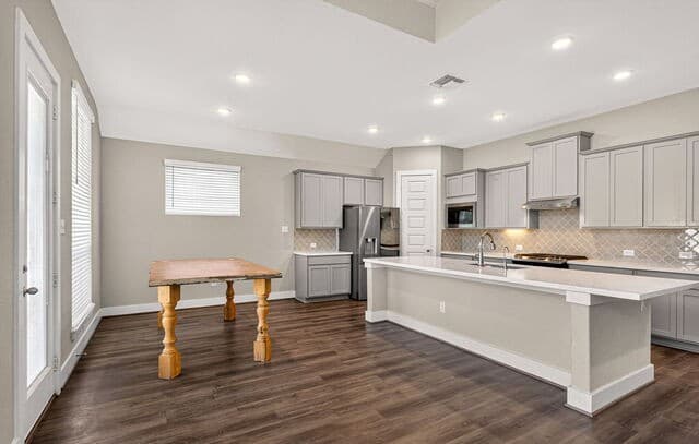 154  Lily Pass, Castroville, TX 78009 — photo 15