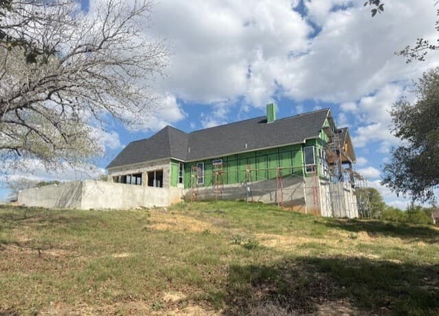 121  N. Abrego Crossing, Floresville, TX 78114 — photo 10