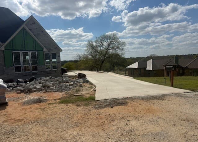121  N. Abrego Crossing, Floresville, TX 78114 — photo 6