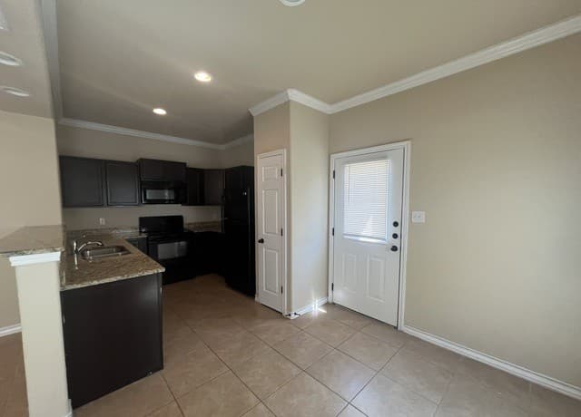 6321 & 6323  Attucks Ln, San Antonio, TX 78238 — photo 13