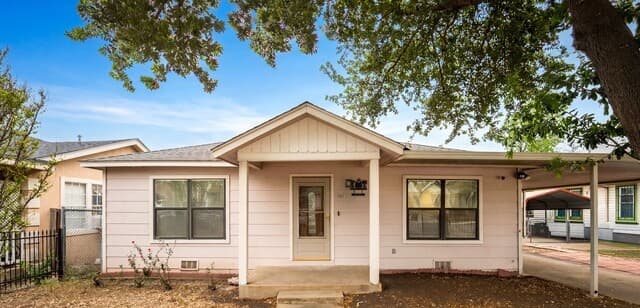 1410 Santa Anna