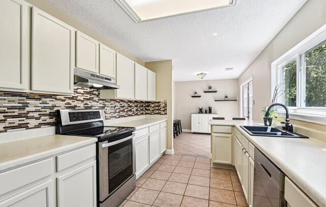 15840  Walnut Creek, San Antonio, TX 78247 — photo 15