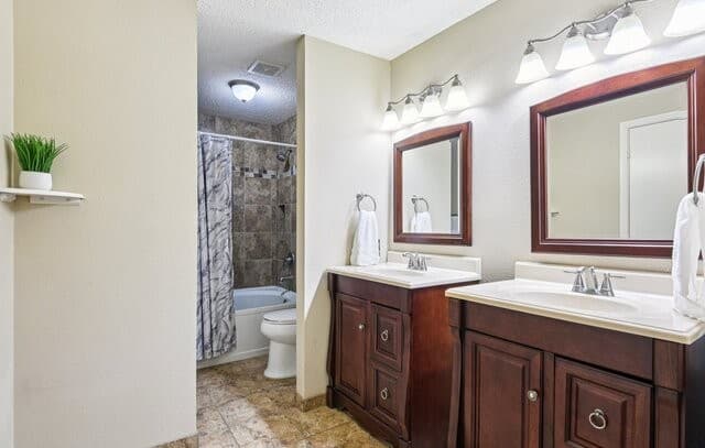 15840  Walnut Creek, San Antonio, TX 78247 — photo 22