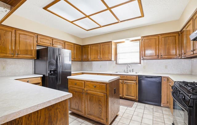 13915  Dusty Fields, Schertz, TX 78154 — photo 12