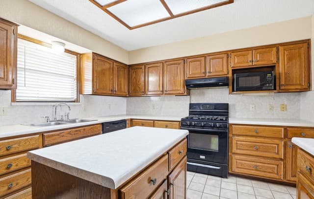 13915  Dusty Fields, Schertz, TX 78154 — photo 14