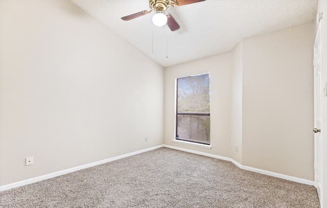 4839  Brandeis Unit 923, San Antonio, TX 78249 — photo 15