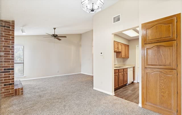 4839  Brandeis Unit 923, San Antonio, TX 78249 — photo 8
