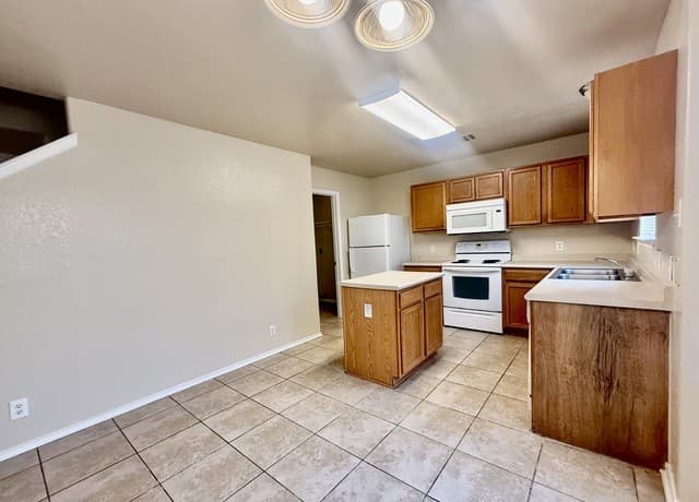 3615 Dunlap Fields, Converse, TX 78109 — photo 8