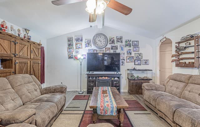 12218  Cashton, San Antonio, TX 78252 — photo 4