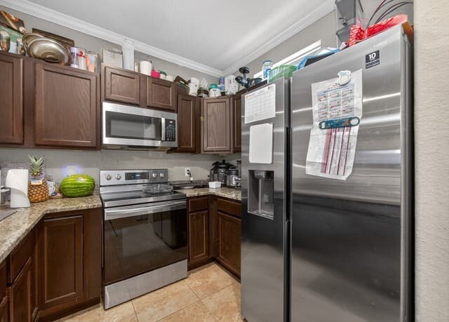 6402  Luglio Ln, San Antonio, TX 78233 — photo 10