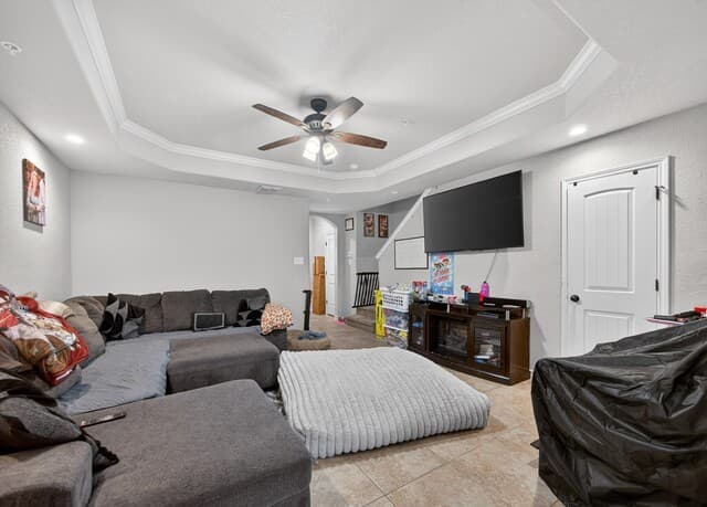 6402  Luglio Ln, San Antonio, TX 78233 — photo 6