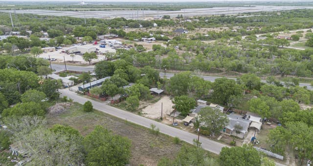 15608  Martinez, San Antonio, TX 78221 — photo 7
