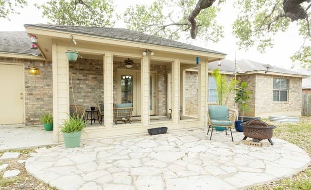 324  Bunker Hill, Pleasanton, TX 78064 — photo 3