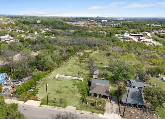 131  Chickering Avenue 1, San Antonio, TX 78210 — photo 4
