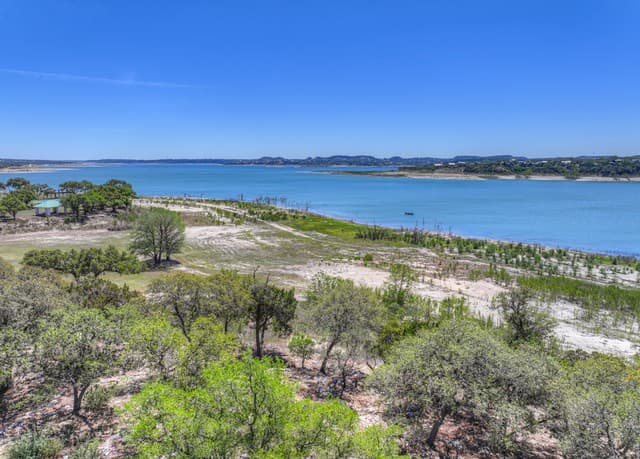 1000  Bamc Dr, Canyon Lake, TX 78133 — photo 2