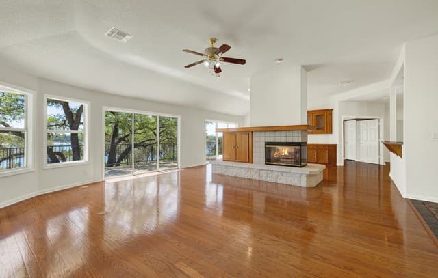 1000  Bamc Dr, Canyon Lake, TX 78133 — photo 9