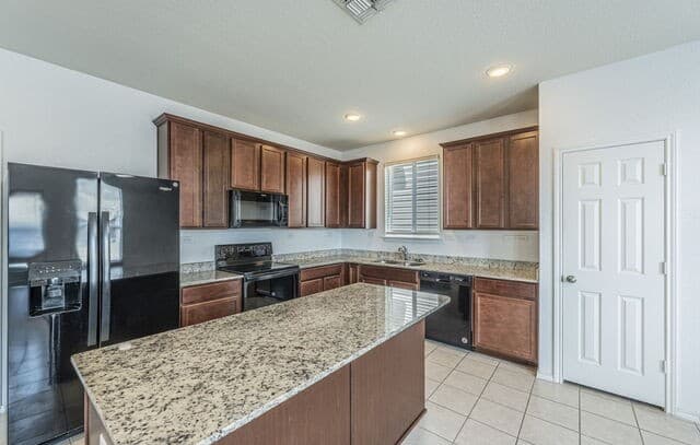 7410  Champion, San Antonio, TX 78252 — photo 7