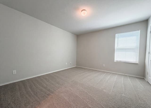 210  Expedition Way, San Antonio, TX 78220 — photo 12