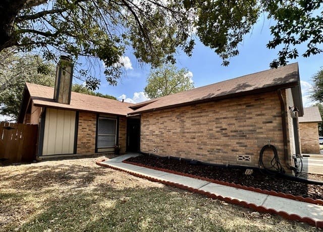 5742  Larkdale Dr, San Antonio, TX 78233 — photo 15