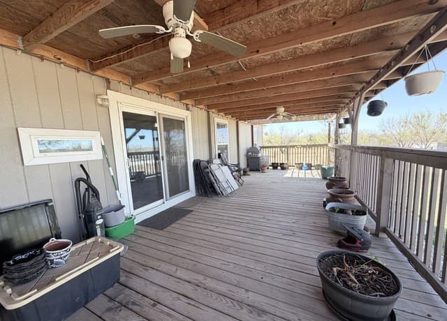 152  County Road 2667, Devine, TX 78016 — photo 18