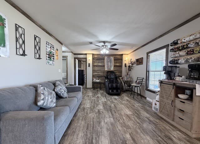152  County Road 2667, Devine, TX 78016 — photo 25