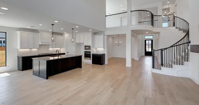 275  Post Oak, Castroville, TX 78009 — photo 3
