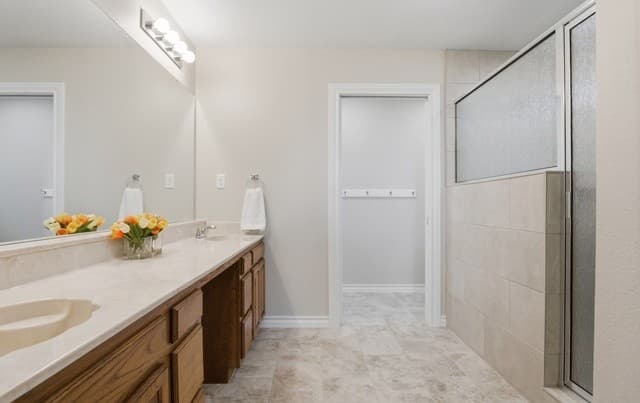 10742  New Sulphur Springs, San Antonio, TX 78263 — photo 19