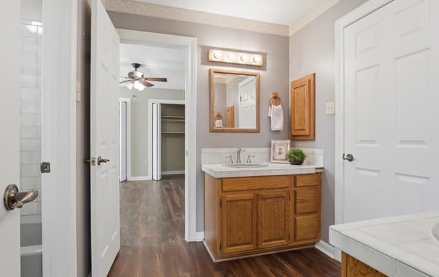 10742  New Sulphur Springs, San Antonio, TX 78263 — photo 23